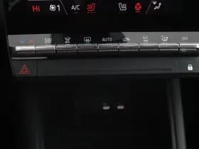 Renault Captur thumbnail 6