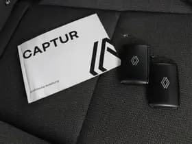 Renault Captur thumbnail 9