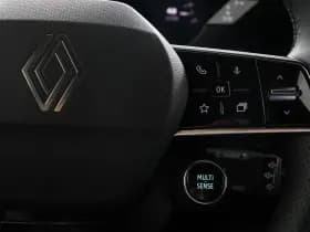 Renault Clio thumbnail 17