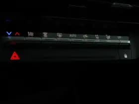 Renault Clio thumbnail 6