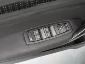 Renault Mégane thumbnail 25