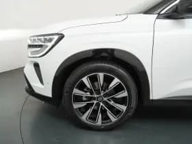 Renault Austral thumbnail 16