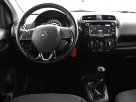 Mitsubishi Space Star thumbnail 30