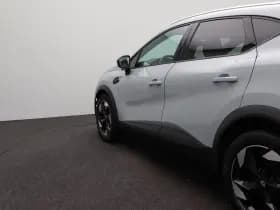 Renault Captur thumbnail 35