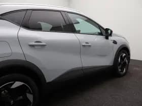Renault Captur thumbnail 38