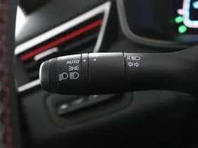 Renault Clio thumbnail 24