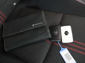 Renault Clio thumbnail 9
