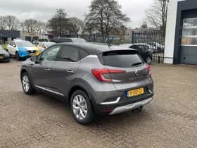 Renault Captur thumbnail 3