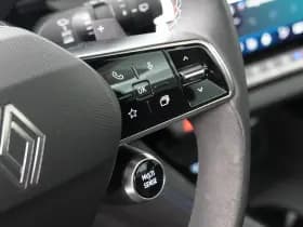 Renault Austral thumbnail 23