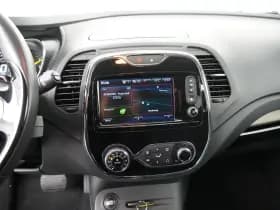 Renault Captur thumbnail 11