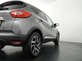 Renault Captur thumbnail 37
