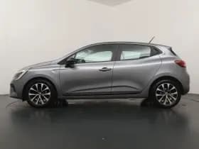 Renault Clio thumbnail 2