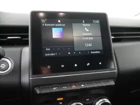 Renault Clio thumbnail 11