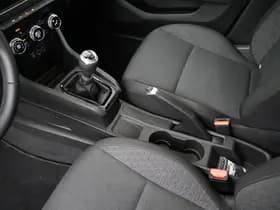 Renault Clio thumbnail 22