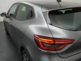 Renault Clio thumbnail 34