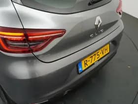 Renault Clio thumbnail 36