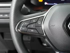 Renault Captur thumbnail 22