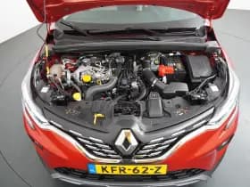 Renault Captur thumbnail 36