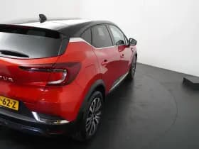 Renault Captur thumbnail 42