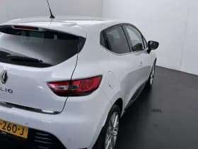 Renault Clio thumbnail 38