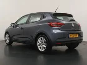 Renault Clio thumbnail 3