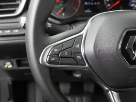 Renault Clio thumbnail 21