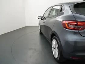 Renault Clio thumbnail 33