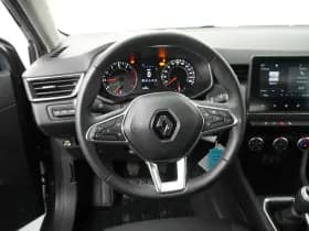 Renault Clio thumbnail 9