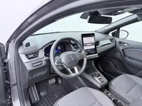 Renault Captur thumbnail 25