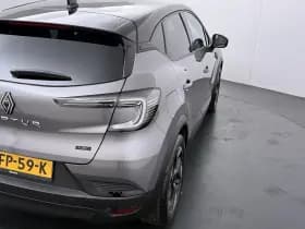 Renault Captur thumbnail 35