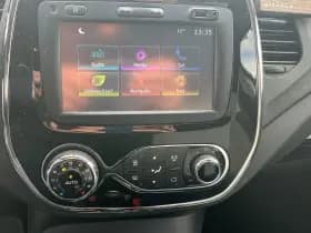 Renault Captur thumbnail 11