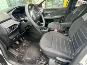 Dacia Sandero thumbnail 6