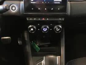 Renault Captur thumbnail 12