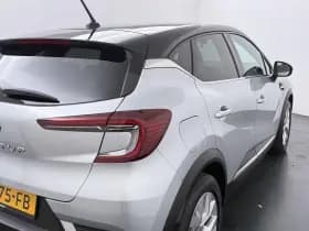 Renault Captur thumbnail 35