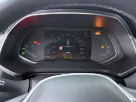 Renault Captur thumbnail 10