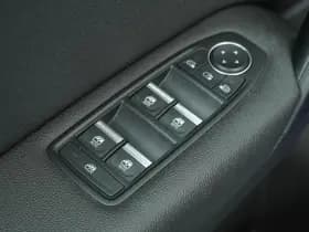 Renault Captur thumbnail 13