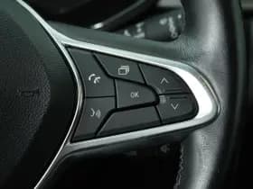 Renault Captur thumbnail 16