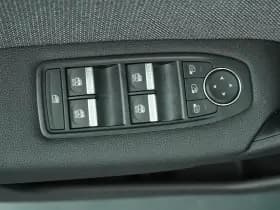 Renault Captur thumbnail 13