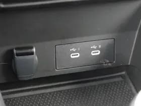 Renault Captur thumbnail 21