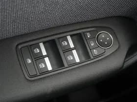 Renault Captur thumbnail 27