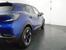 Renault Captur thumbnail 38