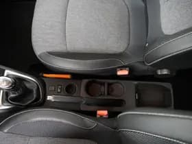 Renault Captur thumbnail 13