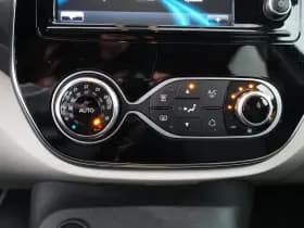 Renault Captur thumbnail 19