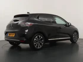 Renault Clio thumbnail 6