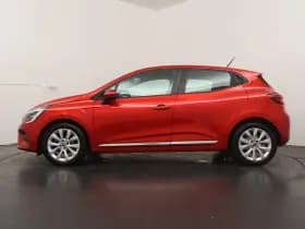 Renault Clio thumbnail 3