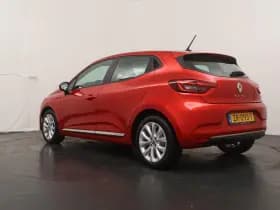 Renault Clio thumbnail 4