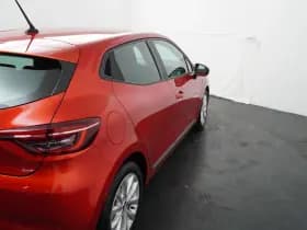 Renault Clio thumbnail 38