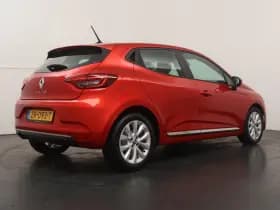 Renault Clio thumbnail 6