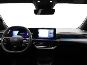 Renault Clio thumbnail 32