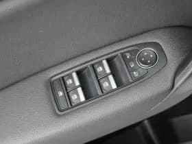 Renault Captur thumbnail 26